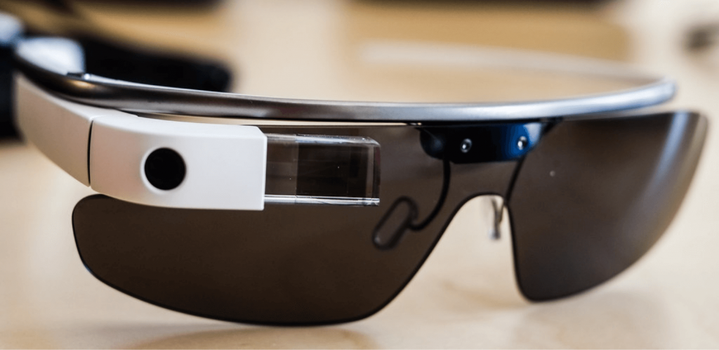 google glass 1024x498 - Virtual Reality, Augmented Reality, Mixed Reality: Getting to Know Them