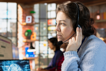 Banner  AI in Customer Support  All You Need to Know 353x235 -